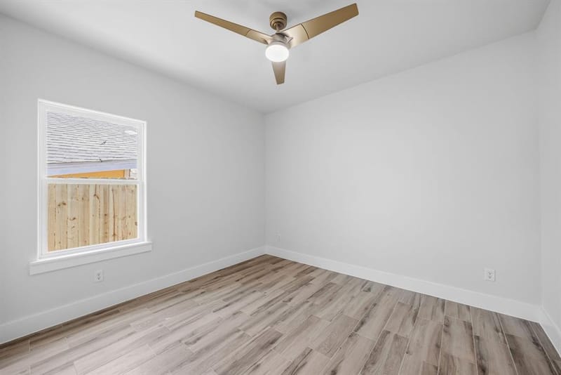 705 Cliff Street, Fort Worth TX 76164 - Photo 24