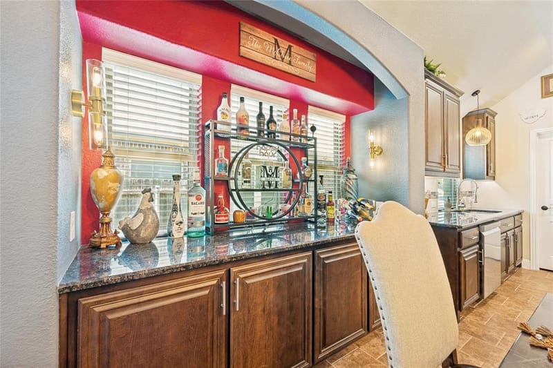 403 Lakeview Drive, Alvarado TX 76009 - Photo 9