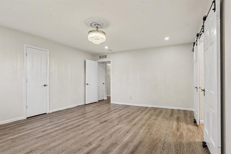 4915 Hovenkamp Drive, Dallas TX 75227 - Photo 15