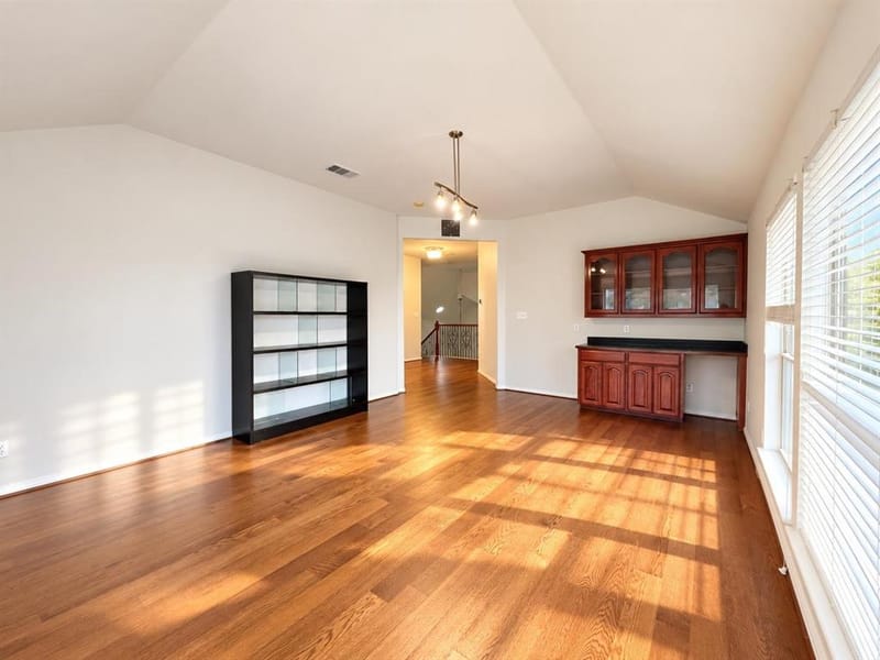 2917 Waterford Drive, Irving TX 75063 - Photo 13