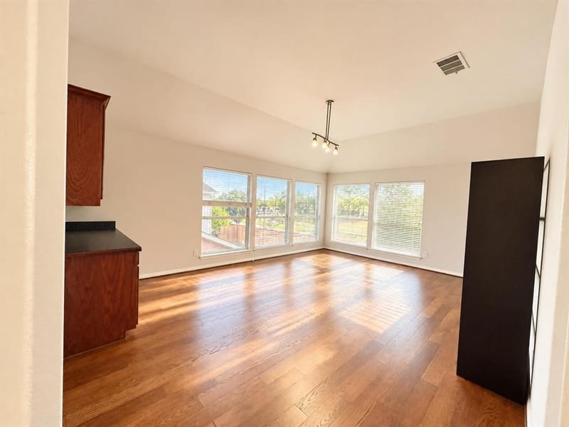 2917 Waterford Drive, Irving TX 75063 - Photo 12