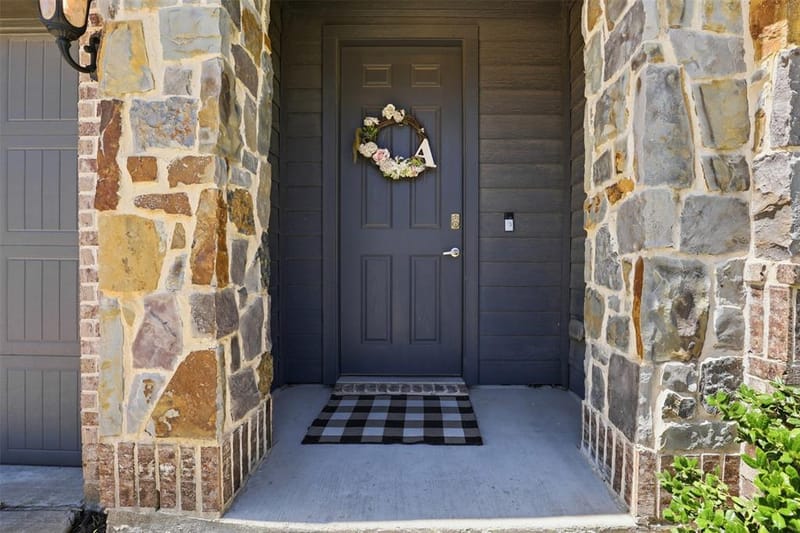 1032 Fairfax Drive, Godley TX 76044 - Photo 3