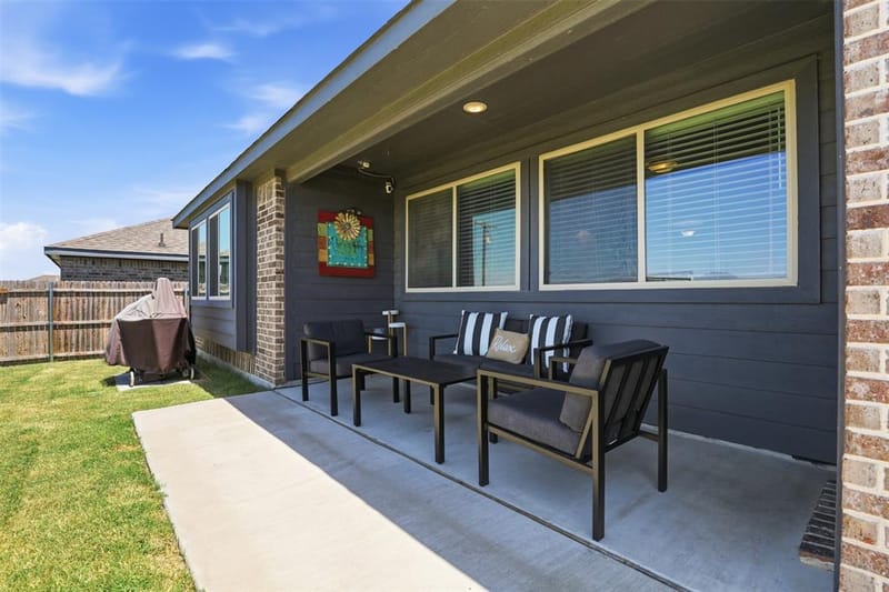 1032 Fairfax Drive, Godley TX 76044 - Photo 21