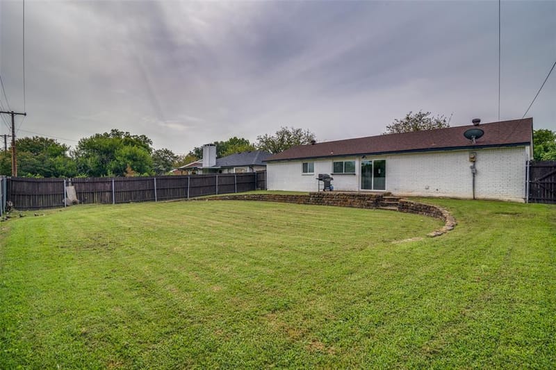 2405 Whippoorwill Drive, Mesquite TX 75149 - Photo 30