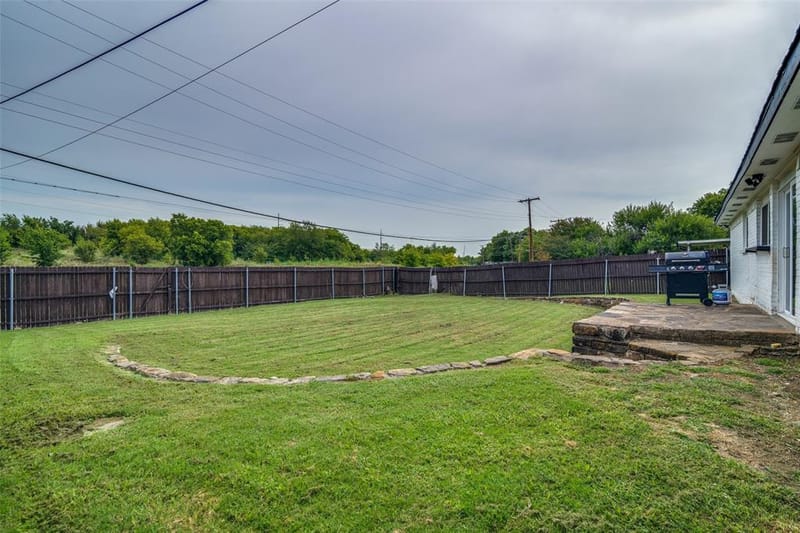 2405 Whippoorwill Drive, Mesquite TX 75149 - Photo 29