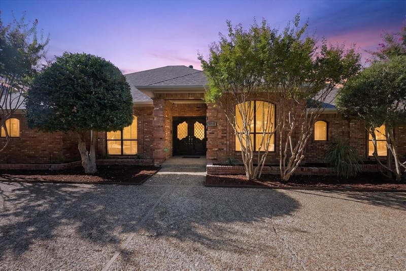 5810 Glen Heather Drive, Dallas TX 75252