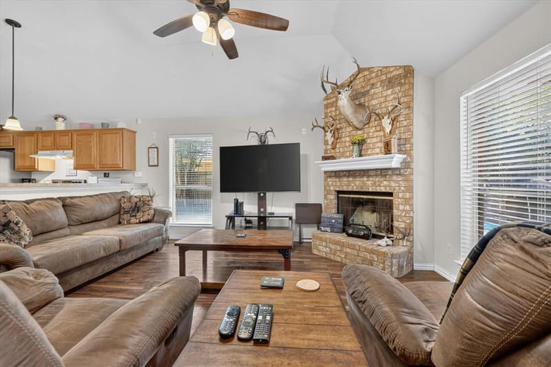 1144 Park Glen, Crowley TX 76036 - Photo 17