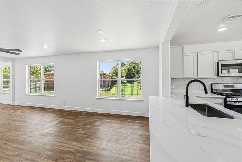 7737 Longaberger Drive, Frisco TX 75036 - Photo 9