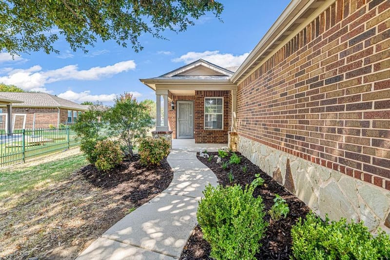7737 Longaberger Drive, Frisco TX 75036 - Photo 35