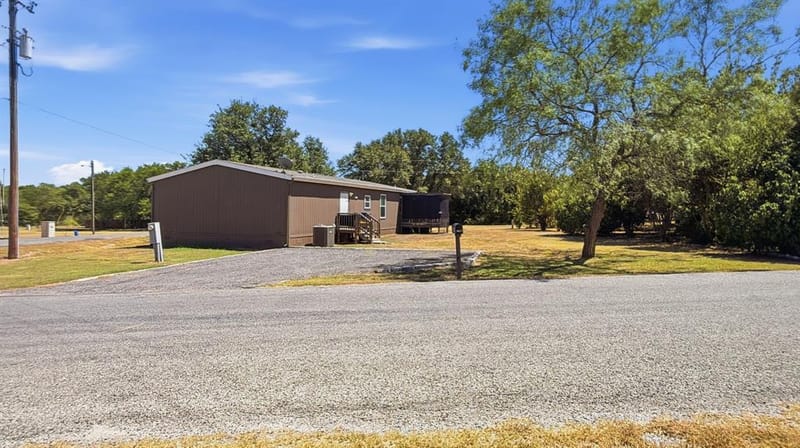 801 Pecos River Drive, Granbury TX 76048 - Photo 14