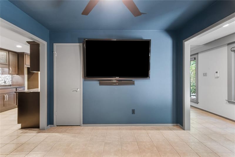 2207 Winter Sunday Way, Arlington TX 76012 - Photo 9