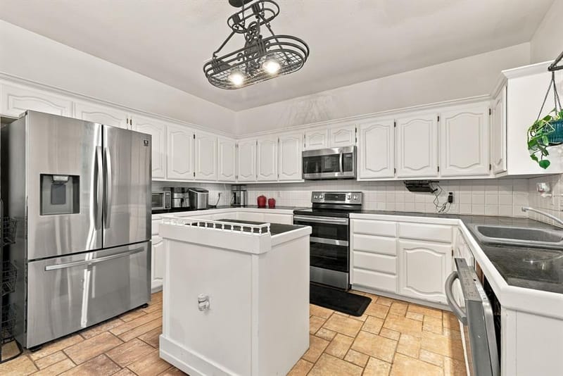 74 Meadow Hill Lane, Sherman TX 75090 - Photo 17