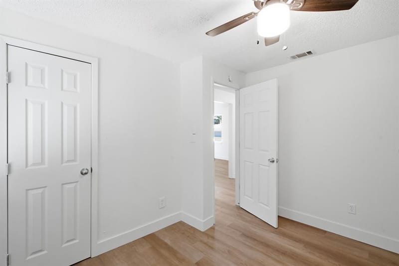 905 N Rusk Street, Weatherford TX 76086 - Photo 8