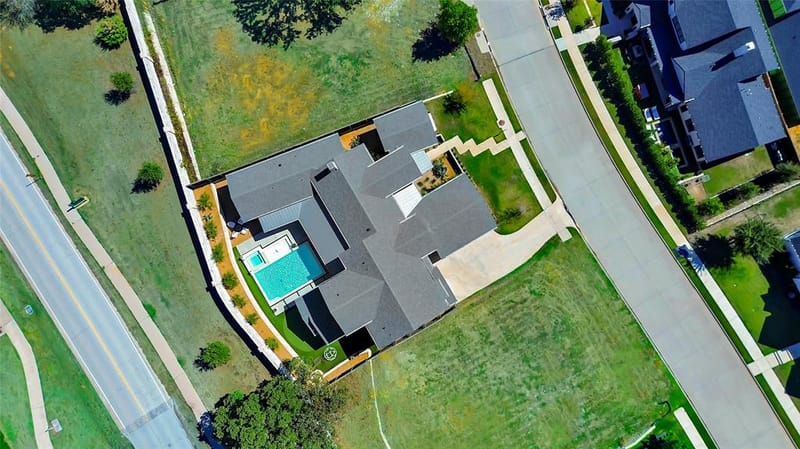 108 Murphy Drive, Southlake TX 76092 - Photo 2