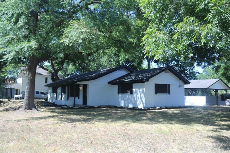 407 N Jefferson Street, Kaufman TX 75142 - Photo 2