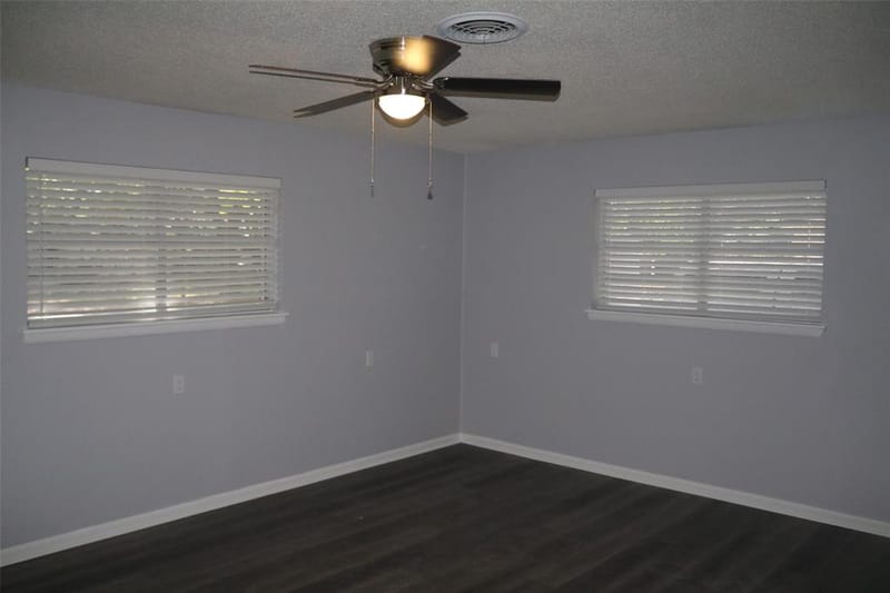 407 N Jefferson Street, Kaufman TX 75142 - Photo 11