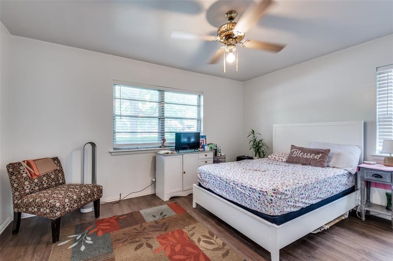 2002 Winthrop Street, Irving TX 75061 - Photo 9