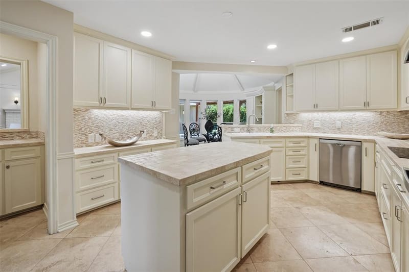 7050 Orchid Lane, Dallas TX 75230 - Photo 11