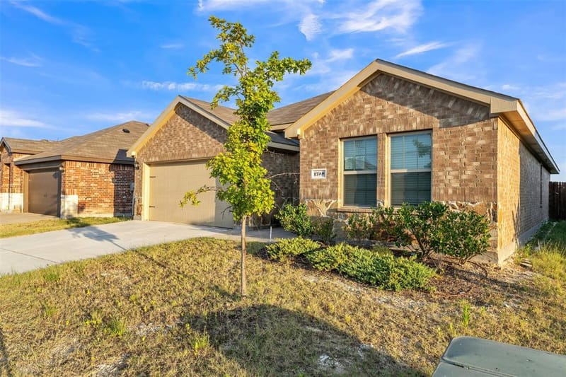 1748 Duskwood Drive, Lancaster TX 75146 - Photo 3
