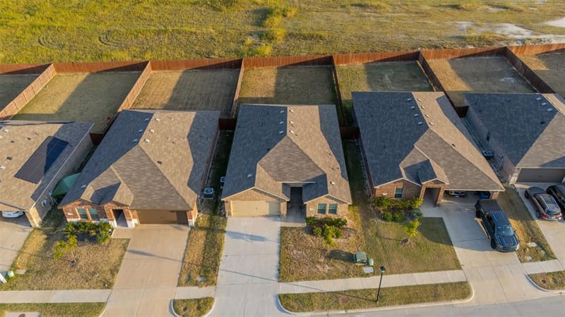 1748 Duskwood Drive, Lancaster TX 75146 - Photo 37