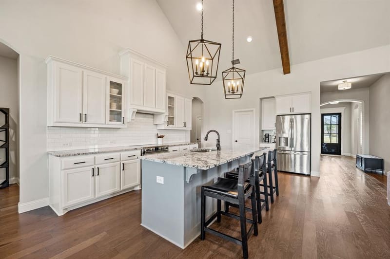 8908 Lazy Oak Drive, Justin TX 76247 - Photo 6