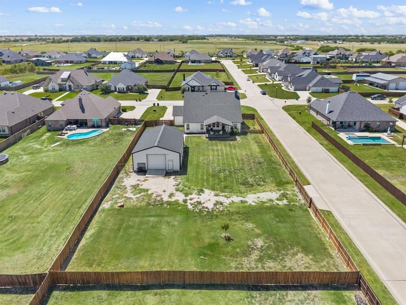 8908 Lazy Oak Drive, Justin TX 76247 - Photo 36