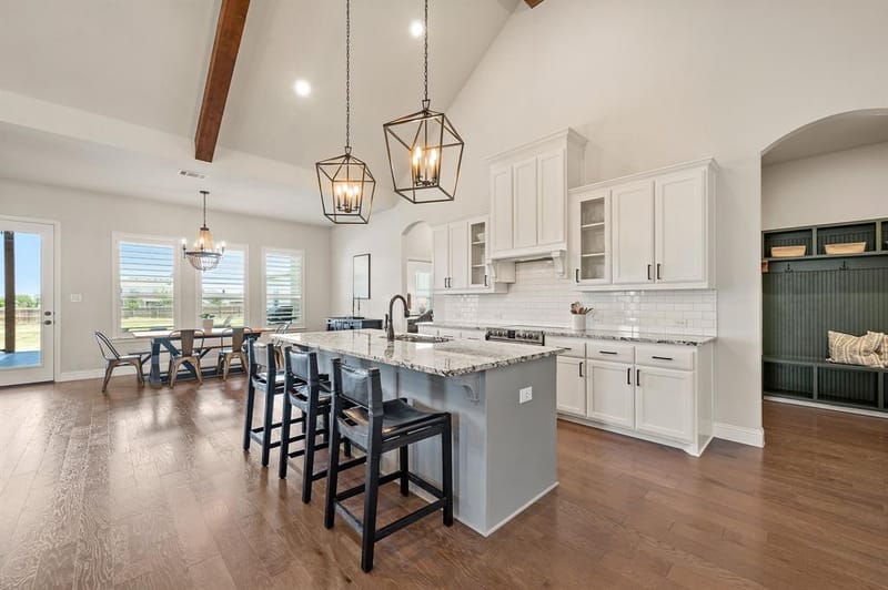 8908 Lazy Oak Drive, Justin TX 76247 - Photo 15