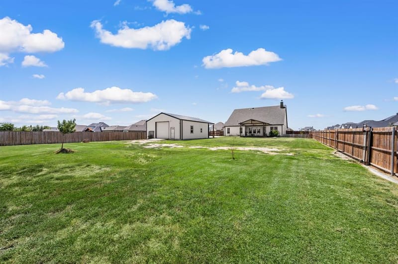 8908 Lazy Oak Drive, Justin TX 76247 - Photo 35