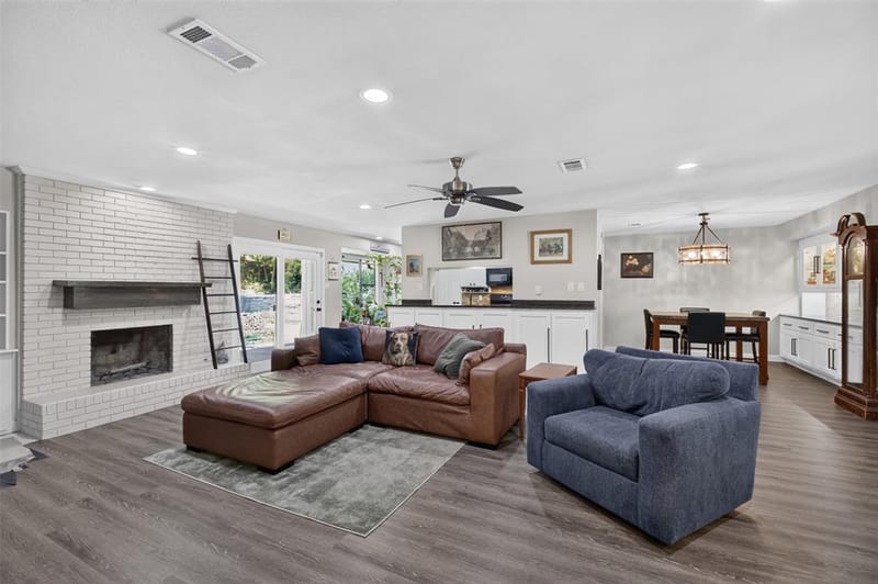 4509 Starlight Drive, Haltom City TX 76117 - Photo 6