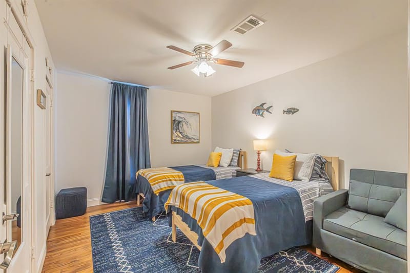708 Lakeshore Drive, Little Elm TX 75068 - Photo 16