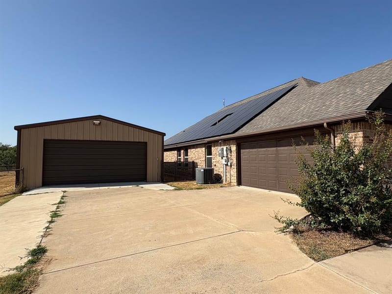 124 Brady Coleman Lane, Springtown TX 76082 - Photo 30