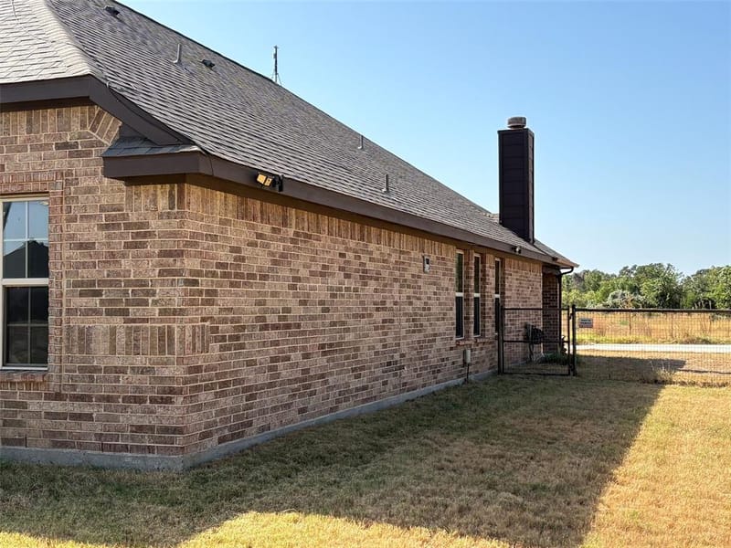 124 Brady Coleman Lane, Springtown TX 76082 - Photo 31