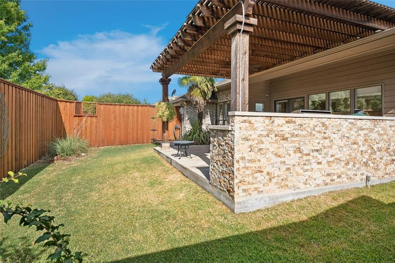 15628 Golden Creek Road, Dallas TX 75248 - Photo 23