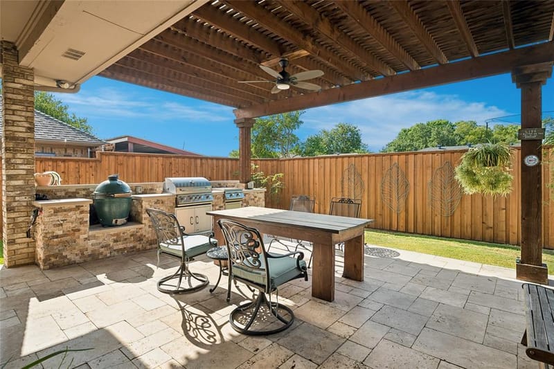 15628 Golden Creek Road, Dallas TX 75248 - Photo 2