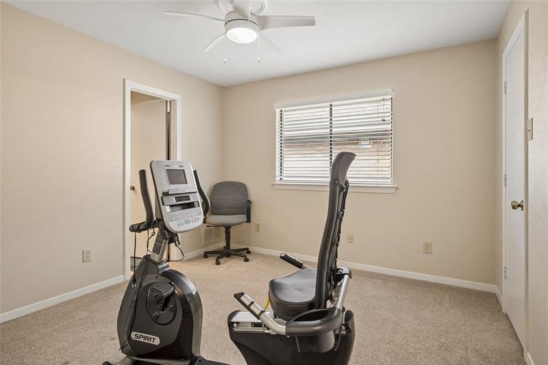 15628 Golden Creek Road, Dallas TX 75248 - Photo 20