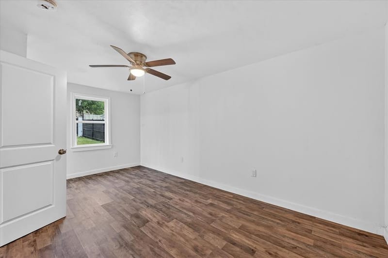 538 Pemberton Hill Road, Dallas TX 75217 - Photo 15