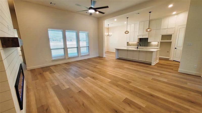 6841 Southrock Drive, Midlothian TX 76065 - Photo 9
