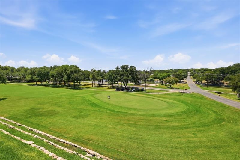 4211 Fairway Drive, Granbury TX 76049 - Photo 32