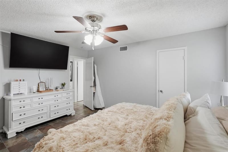 4211 Fairway Drive, Granbury TX 76049 - Photo 19