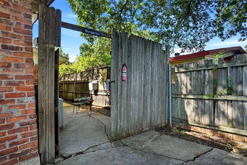 513 Kelly Terrace, Arlington TX 76010 - Photo 24