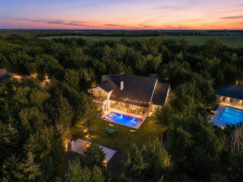 371 S Ring Road, Waxahachie TX 75165