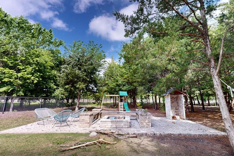 371 S Ring Road, Waxahachie TX 75165 - Photo 35
