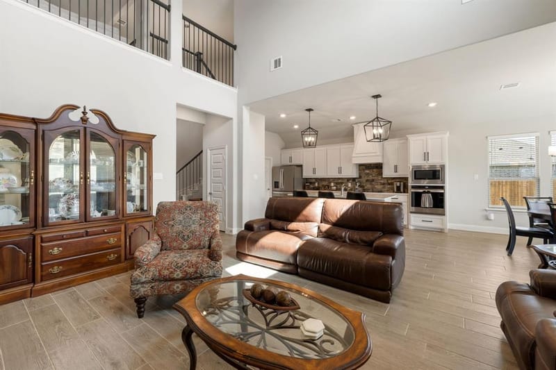 360 Crystal Lake Lane, Red Oak TX 75154 - Photo 17