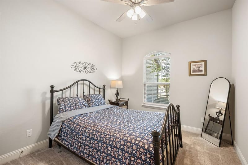 360 Crystal Lake Lane, Red Oak TX 75154 - Photo 11