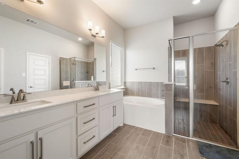 360 Crystal Lake Lane, Red Oak TX 75154 - Photo 29