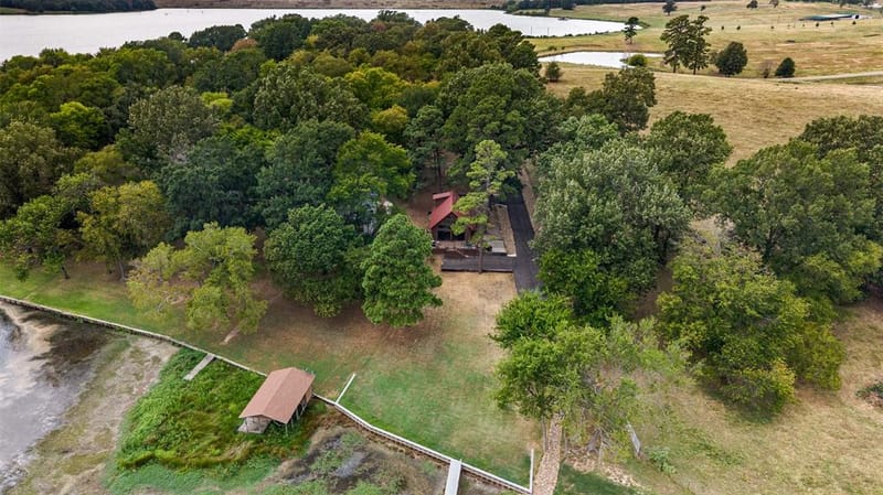 61 Rocky Point Road, Mount Vernon TX 75457 - Photo 2