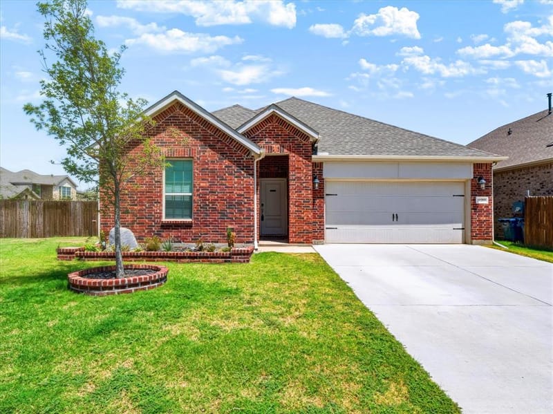 11203 Hawks Landing Drive, Aubrey TX 76227
