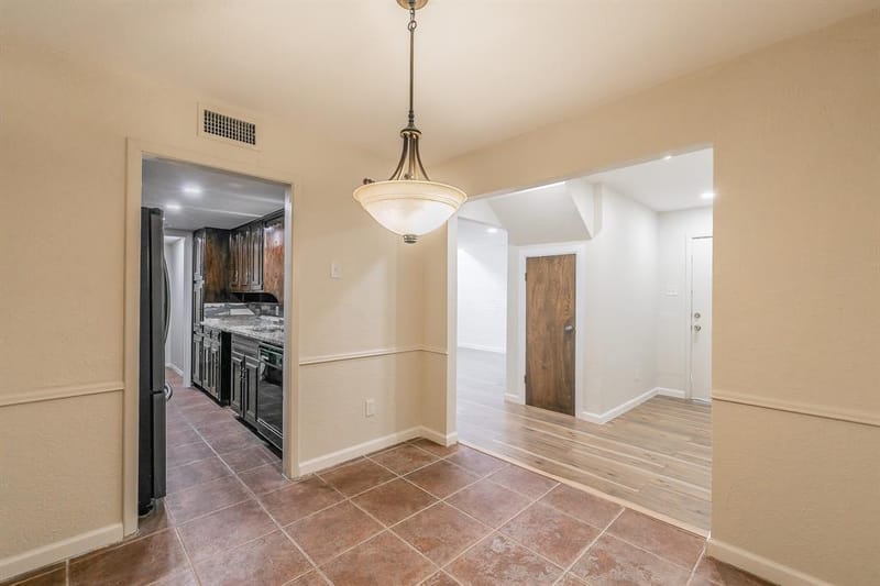 2807 Summit View Drive, Bedford TX 76021 - Photo 9