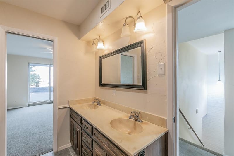2807 Summit View Drive, Bedford TX 76021 - Photo 30