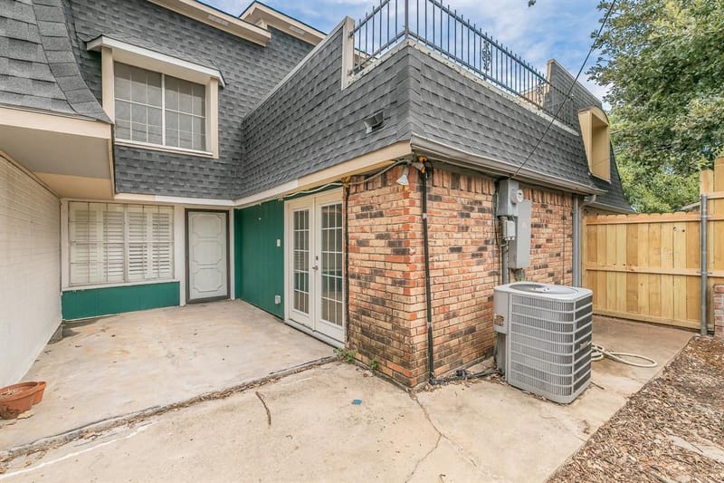 2807 Summit View Drive, Bedford TX 76021 - Photo 40